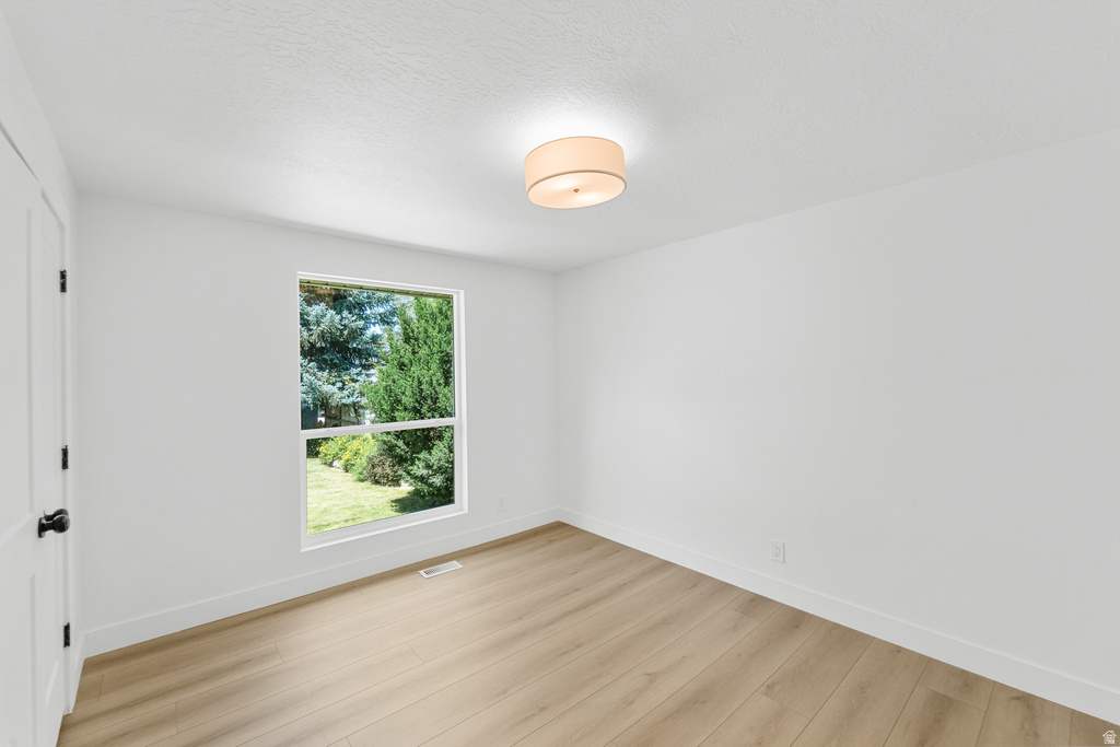 2096 E Linden Cir — photo 23