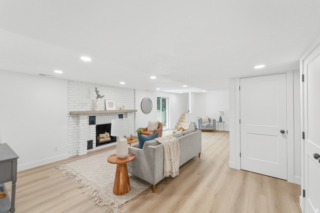 2096 E Linden Cir — photo 34