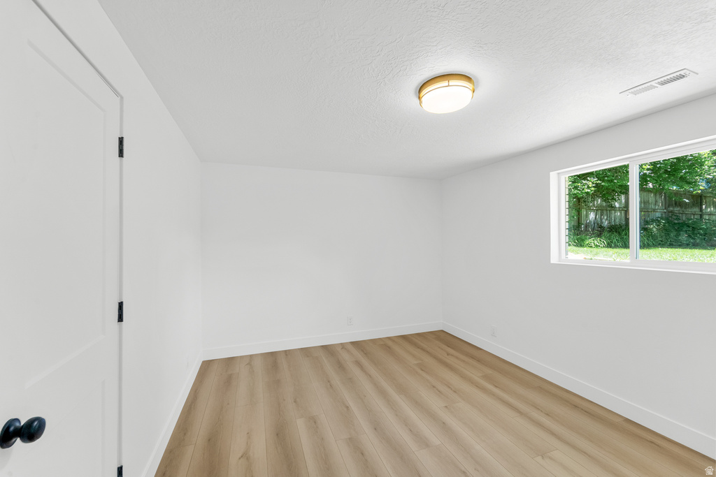 2096 E Linden Cir — photo 38