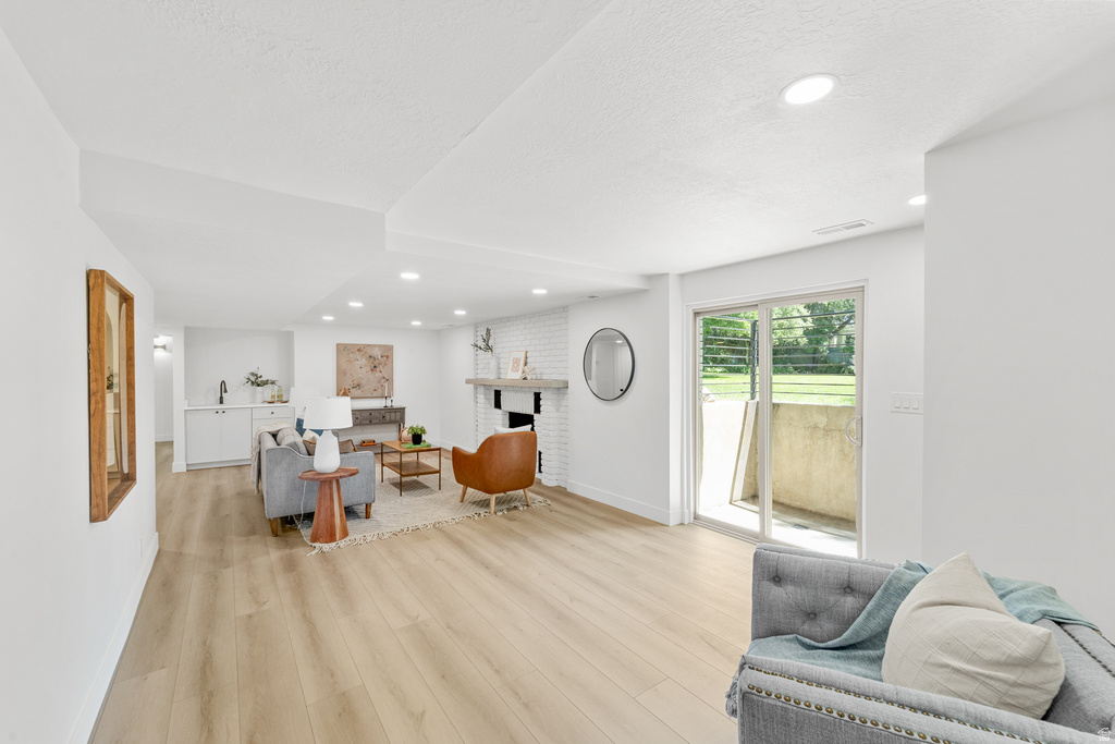 2096 E Linden Cir — photo 32