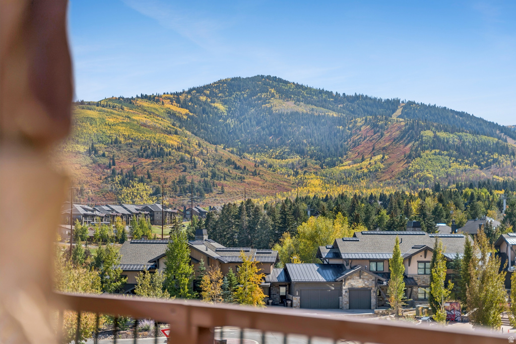 Mountain scenery with a clear sky backdrop