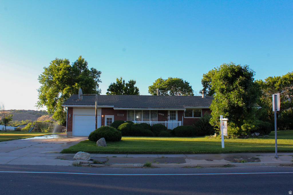 1230 E SOUTH WEBER DR photo 5