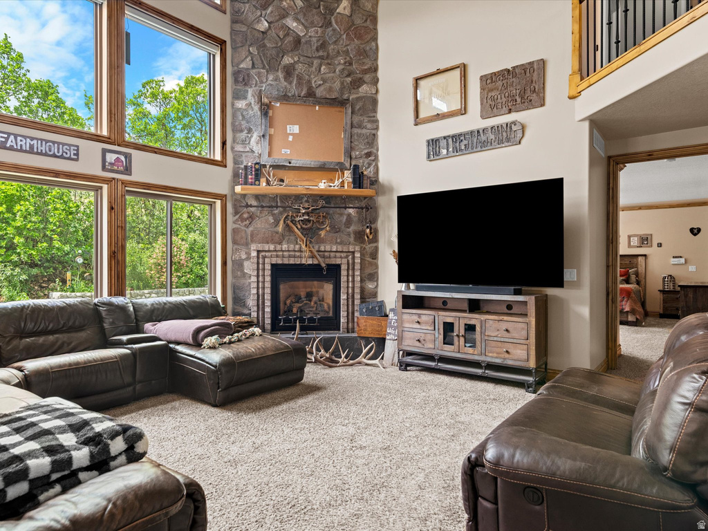 4536 S HWY 66 W photo 2