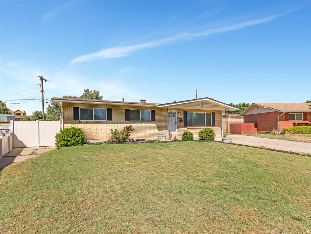 396 W 1130 N photo 3