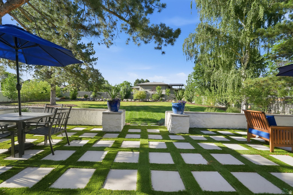 5 APPLE HILL CIR photo 3