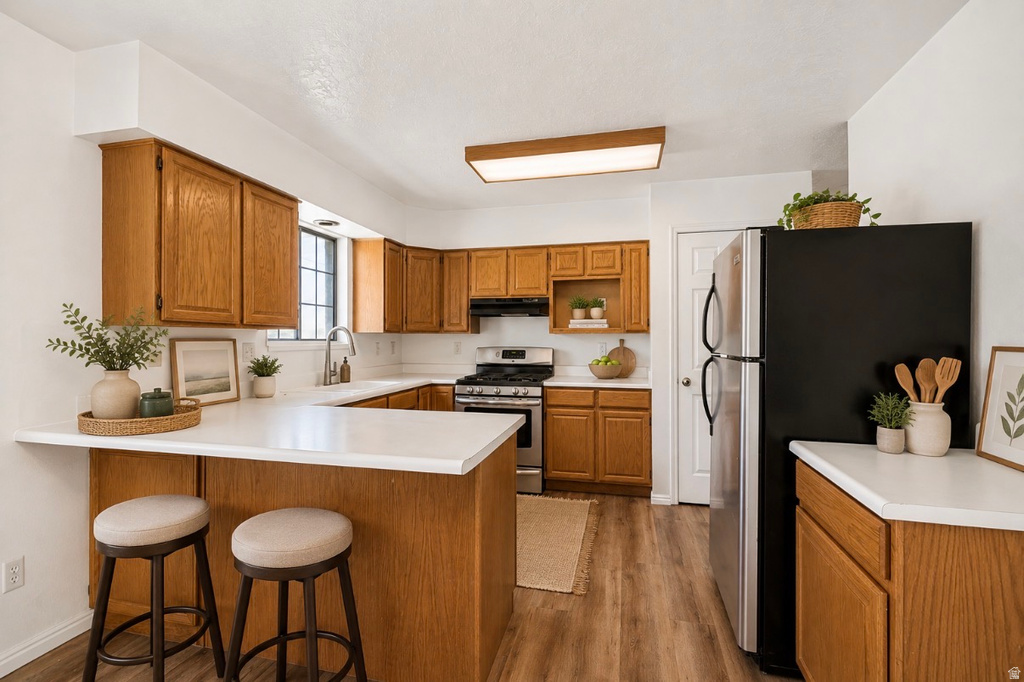 108 S ASTOR LN photo 2
