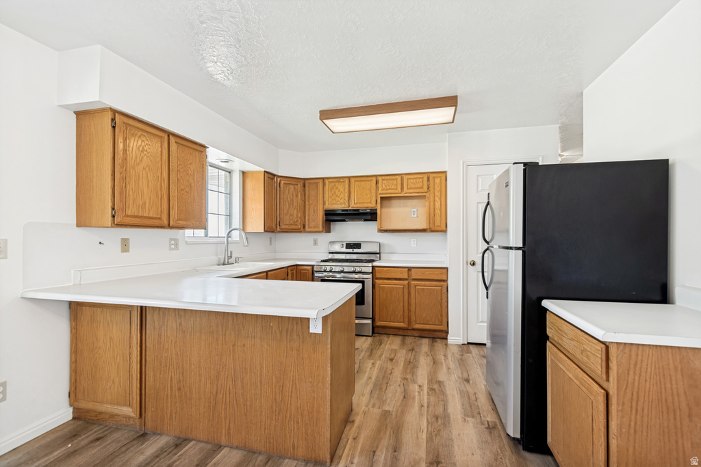 108 S ASTOR LN photo 5