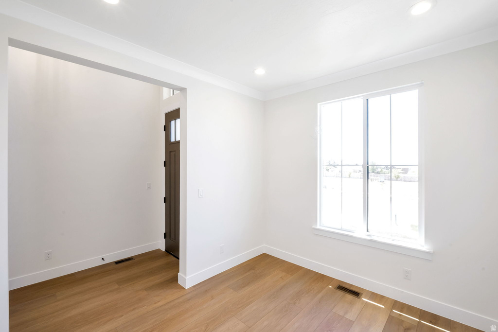 1194 W 2900 N photo 3