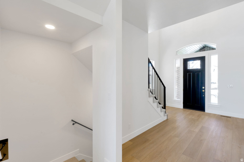 1127 W 2980 N photo 3