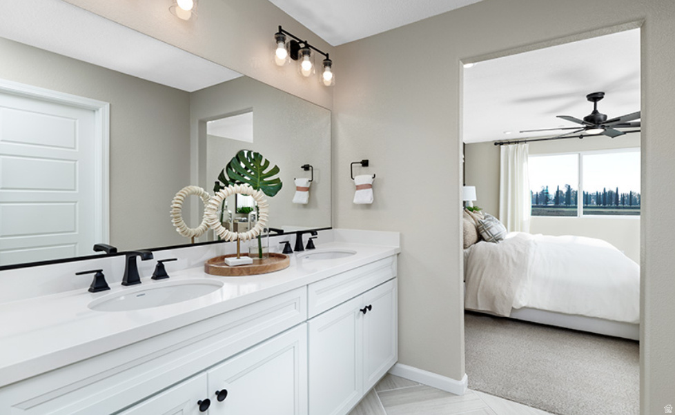 2292 W 1130 N photo 3