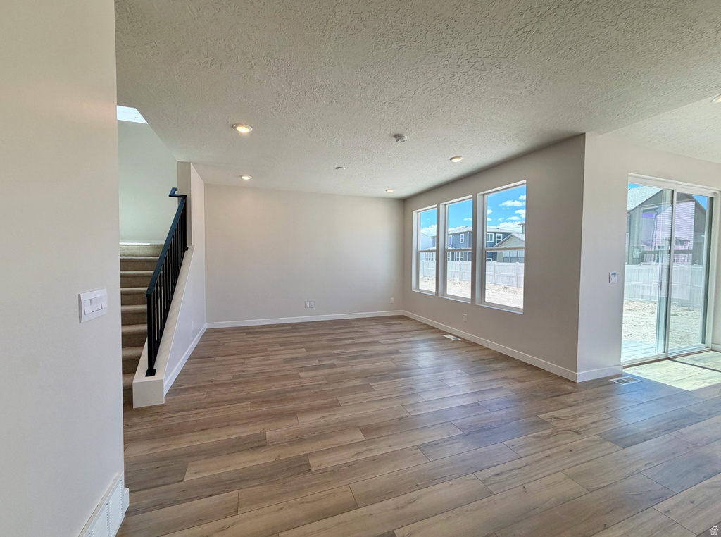 2953 N LONE PINE ST photo 5