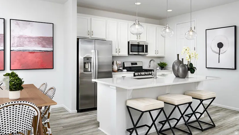 2233 W 1130 N photo 4