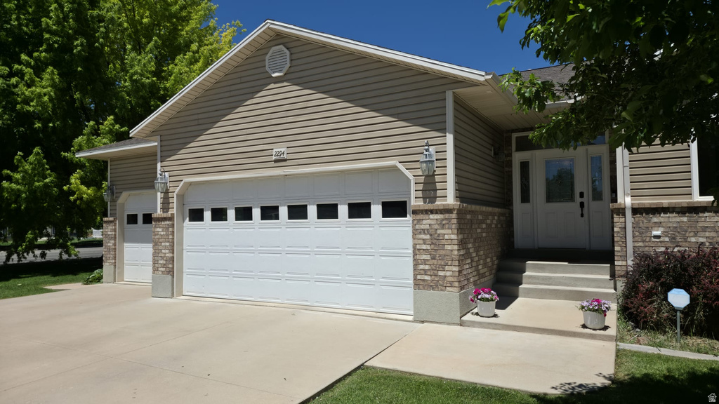 2294 W 900 N photo 3