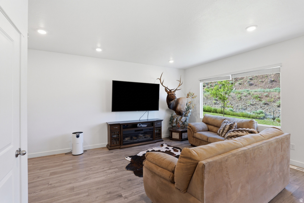 629 W RAINTREE LN photo 3