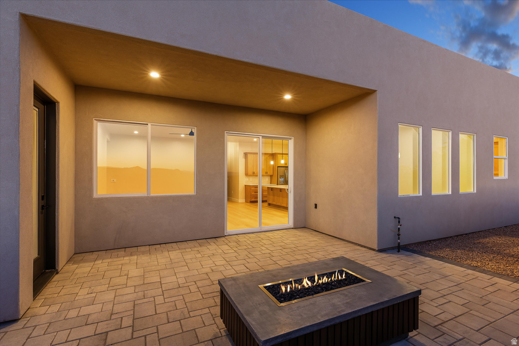 451 N 200 E photo 3