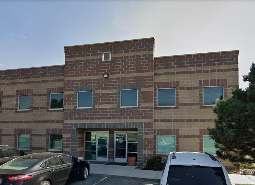 489 W Parkland Dr, Sandy, UT 84070