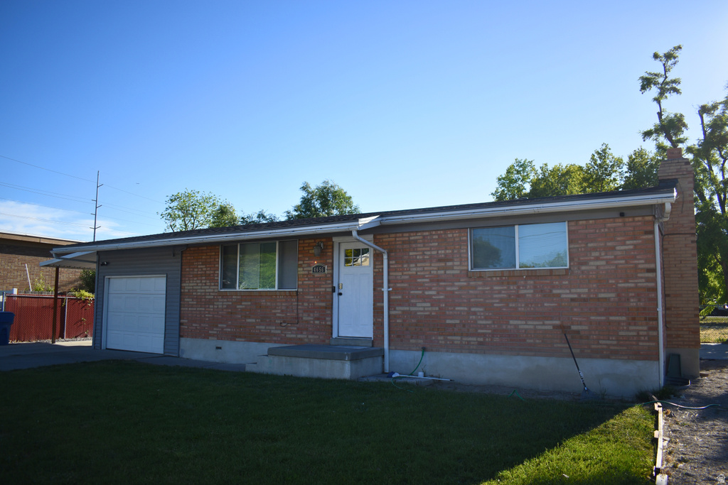 4656 S 2200 W photo 5