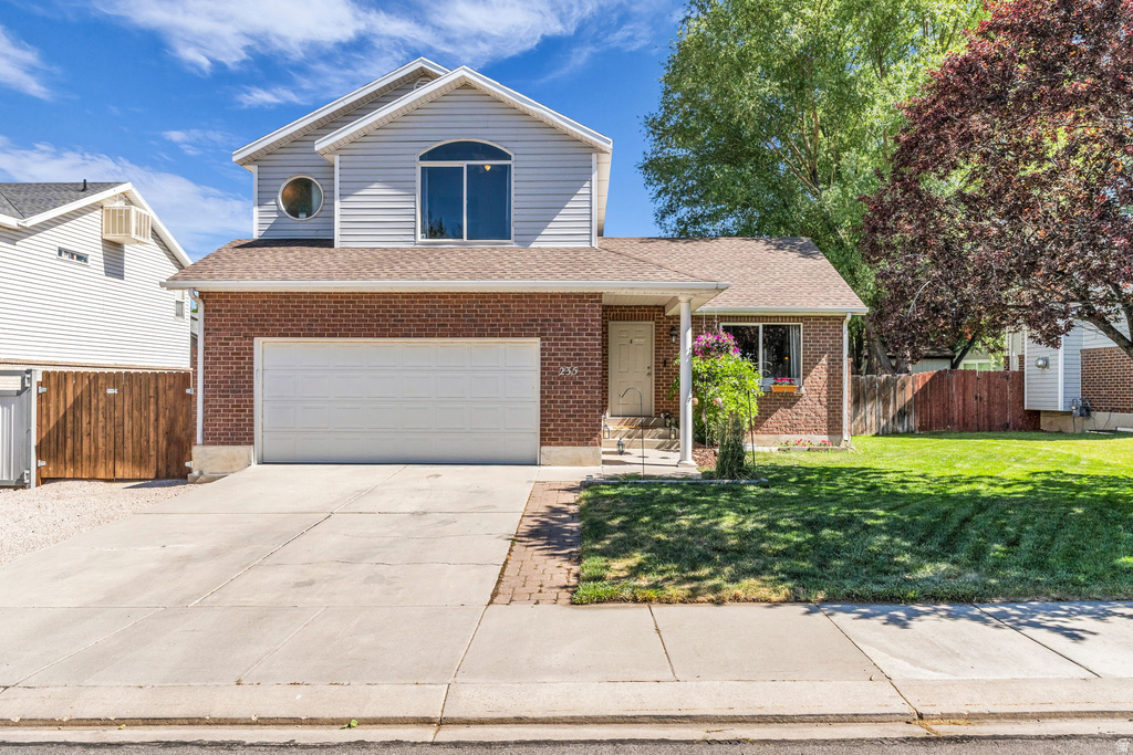 235 E ACORD WAY photo 2