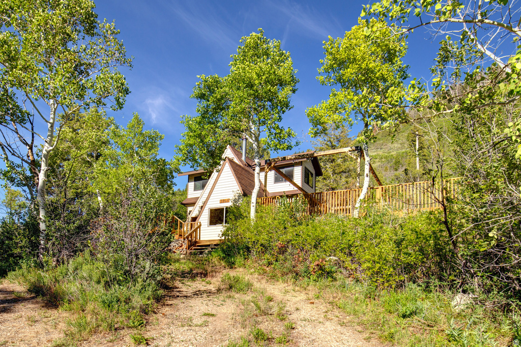 3948 BEAVER CREEK RD photo 2