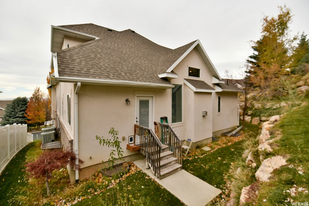 915 FREMONT RD photo 2
