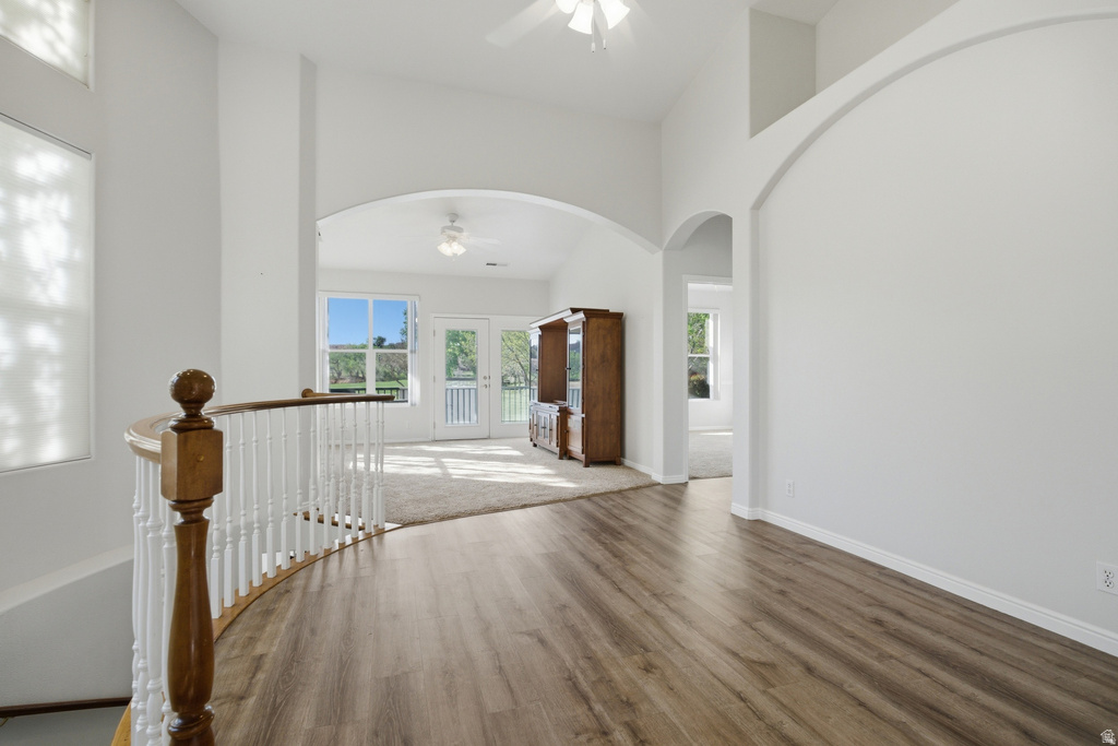 111 N TURNBURY LN photo 4