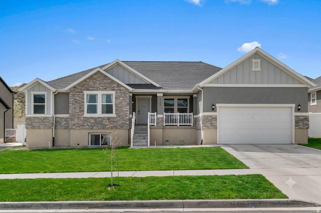 1367 W FORT ROCK DR photo 2