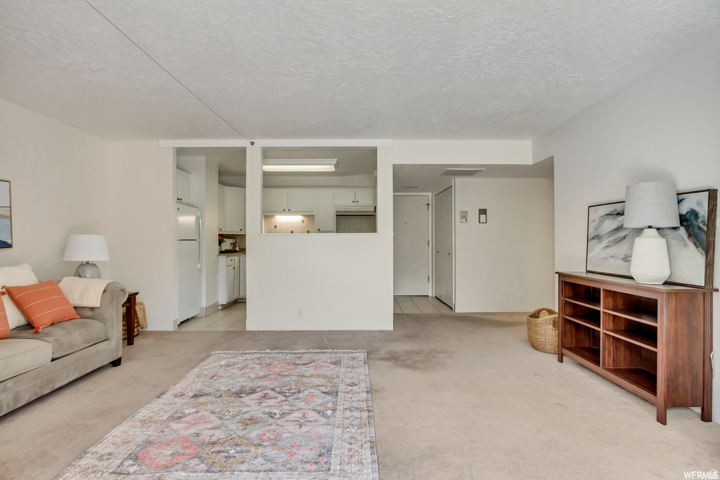 875 S DONNER E WAY photo 4
