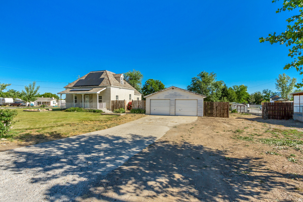 312 N 100 E photo 2