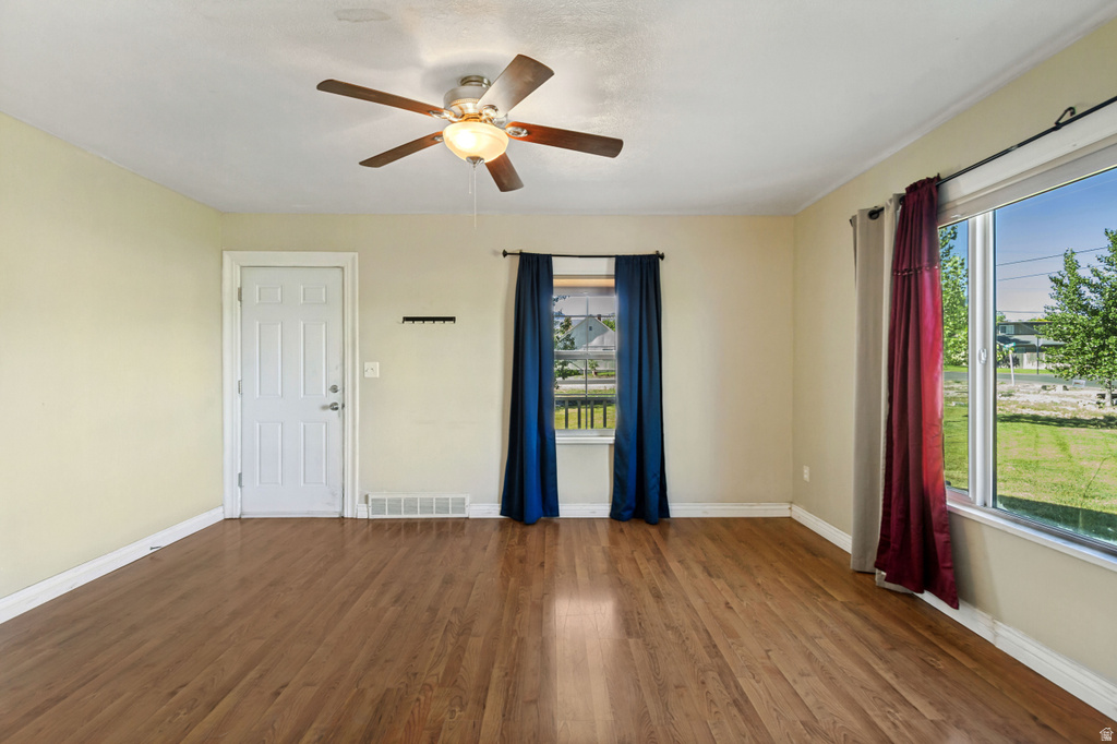312 N 100 E photo 5