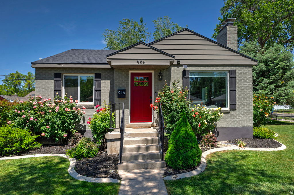 946 W SIGNORA N DR photo 2