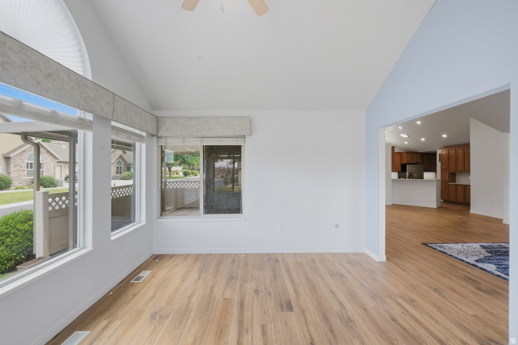 318 E 2230 N photo 4