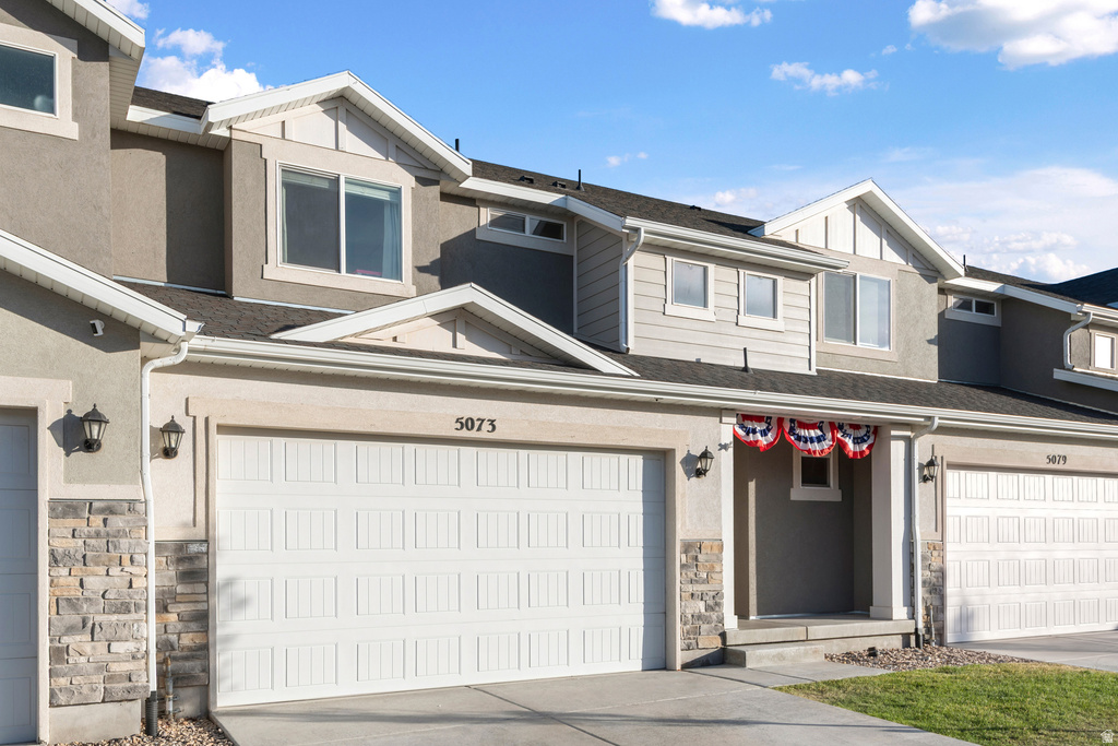 5073 W WALFORD S LN photo 2