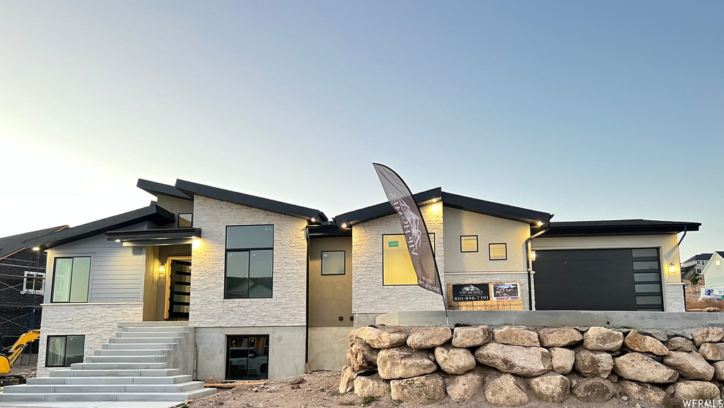 68 N LIONS HEAD DR photo 2