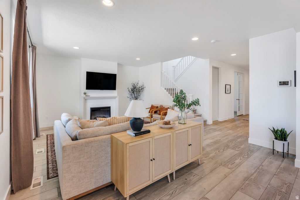 2022 N WILD HYACINTH DR photo 4
