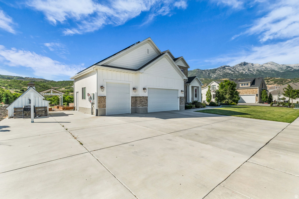 12517 N MINOTS LEDGE DR photo 3