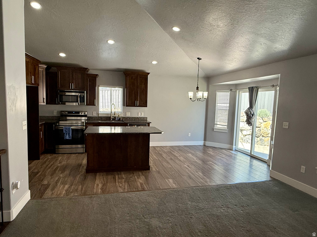 7081 N HOLLOW VIEW CT photo 3