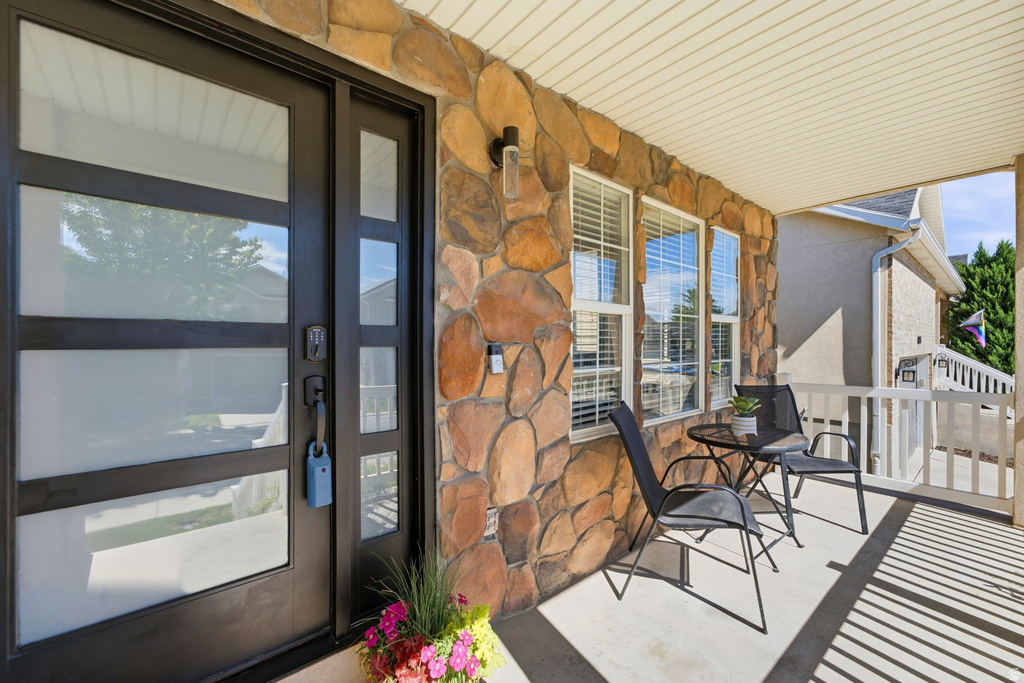 10904 S POPLAR BROOK W PL photo 4