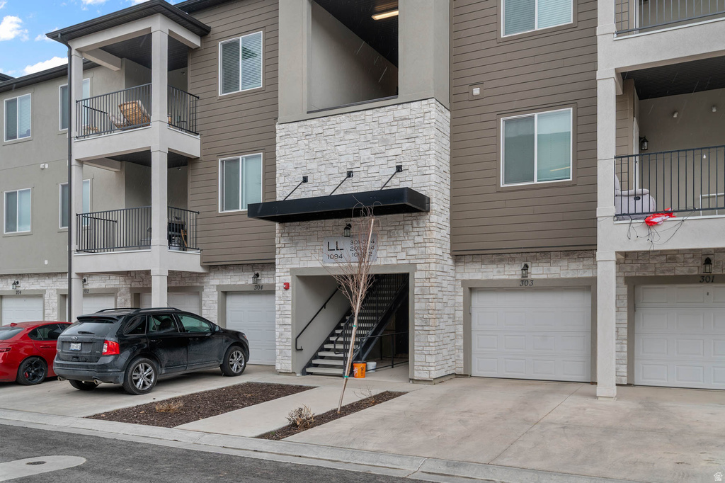 1094 N 3980 W photo 4
