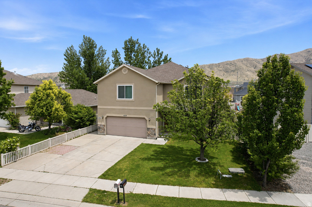 4328 N MAPLE DR photo 4