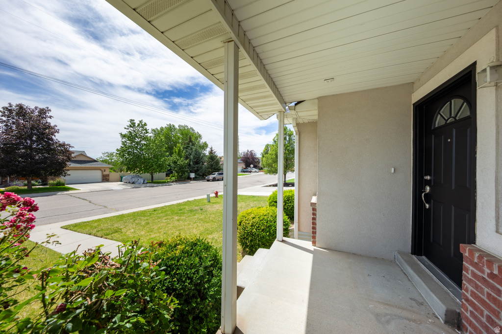 3926 W 10400 N photo 4