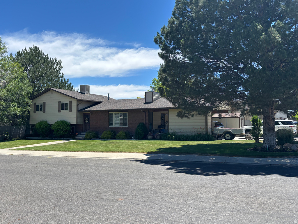 1399 W CYPRESS S WAY photo 3