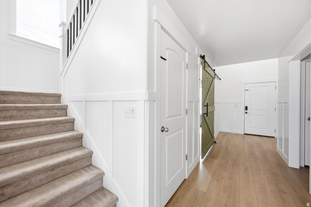 4554 N MT ELLEN ST photo 5