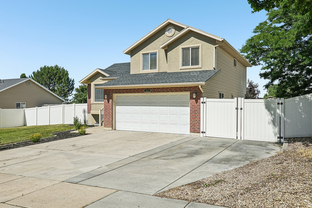 2323 N 10 W photo 3