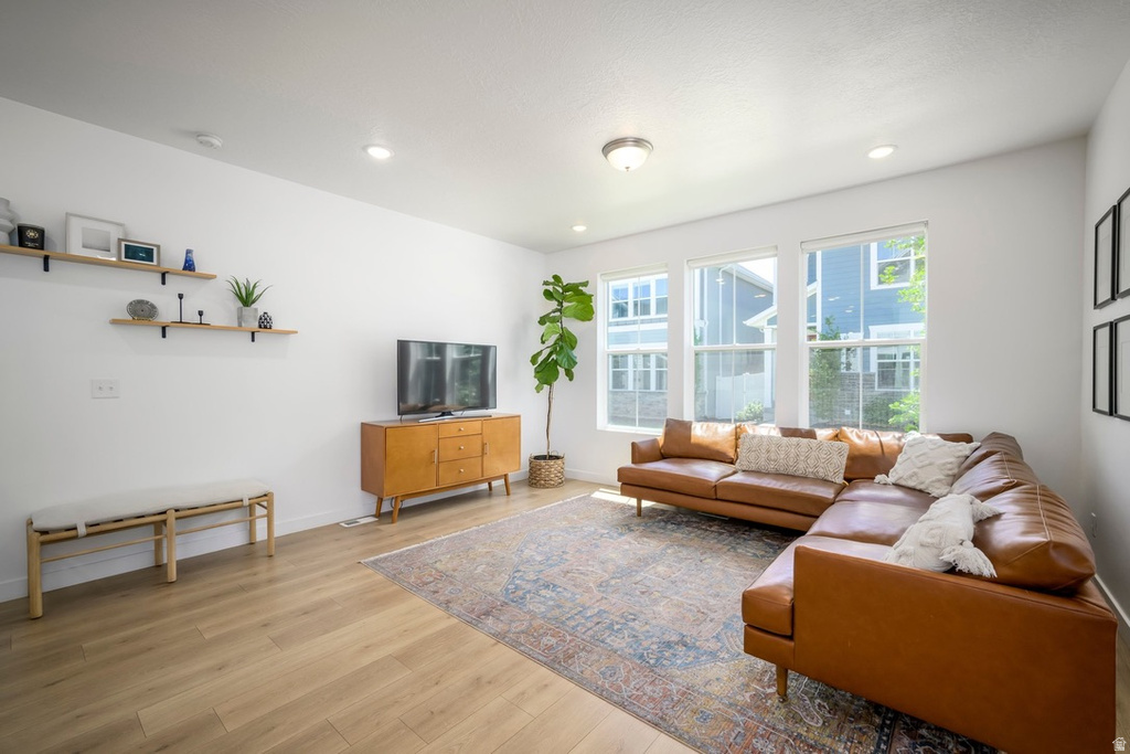 4439 W 2600 N photo 4