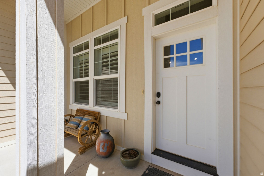 460 SCENIC RD photo 2