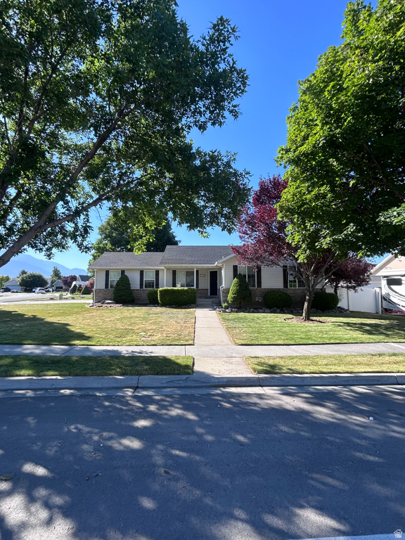 1956 Airport Dr, Lehi, UT 84043