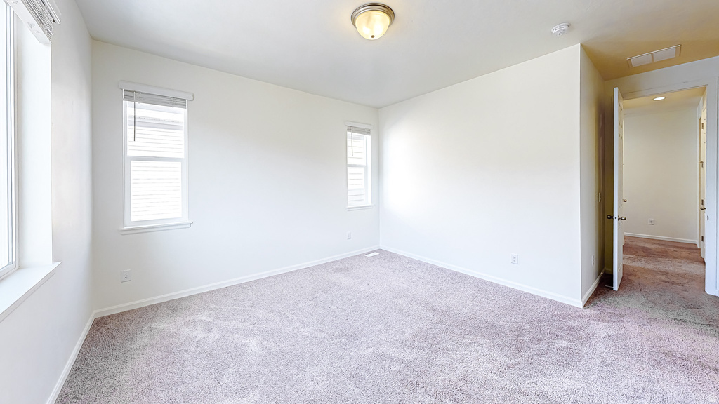 1721 N 1280 E photo 4