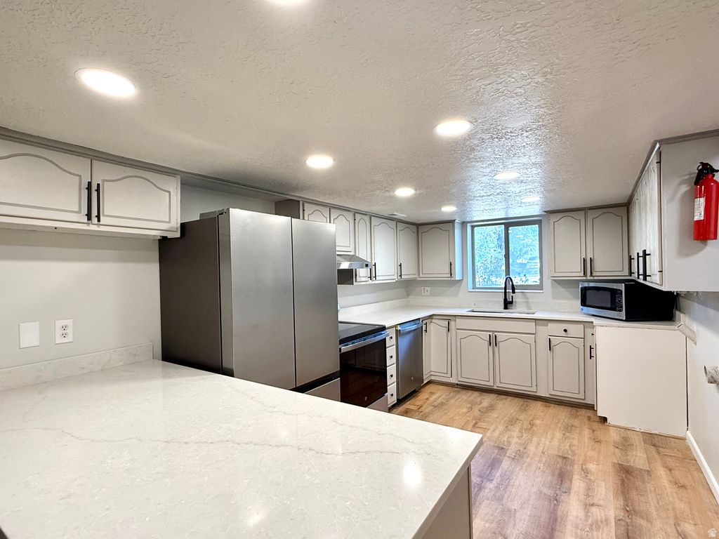 2545 W 3360 S photo 3