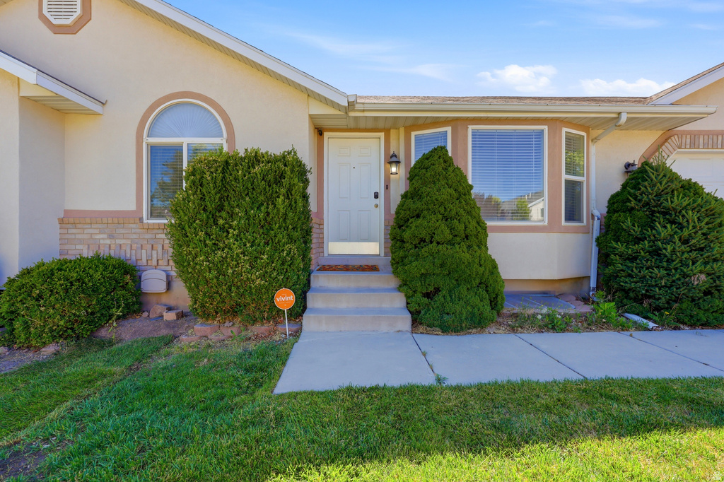 14053 S LOWE PEAK DR photo 4