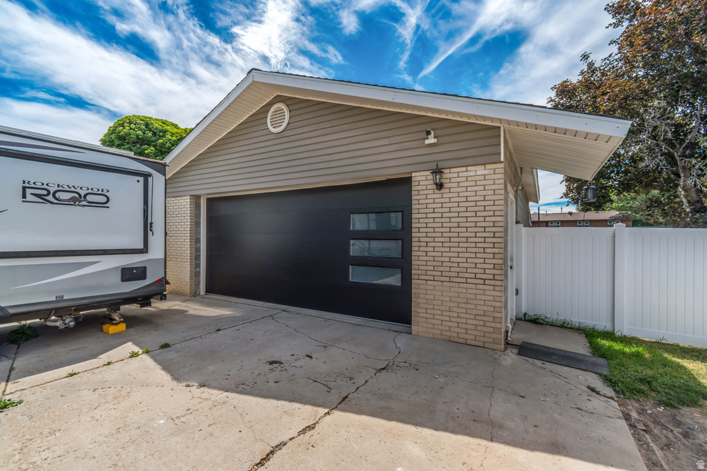7222 S ROBIN W WAY photo 4